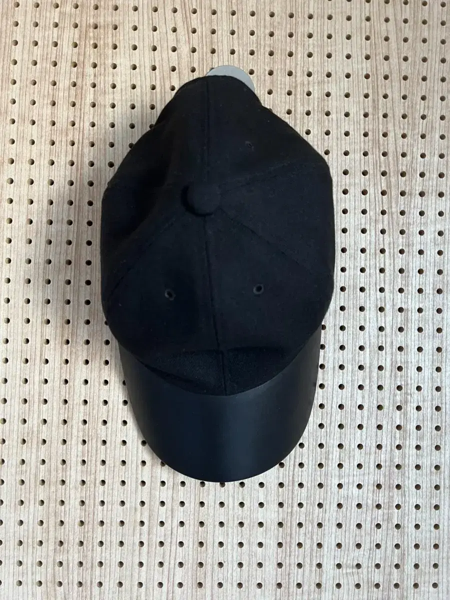 comesandgoes wool&leather cap